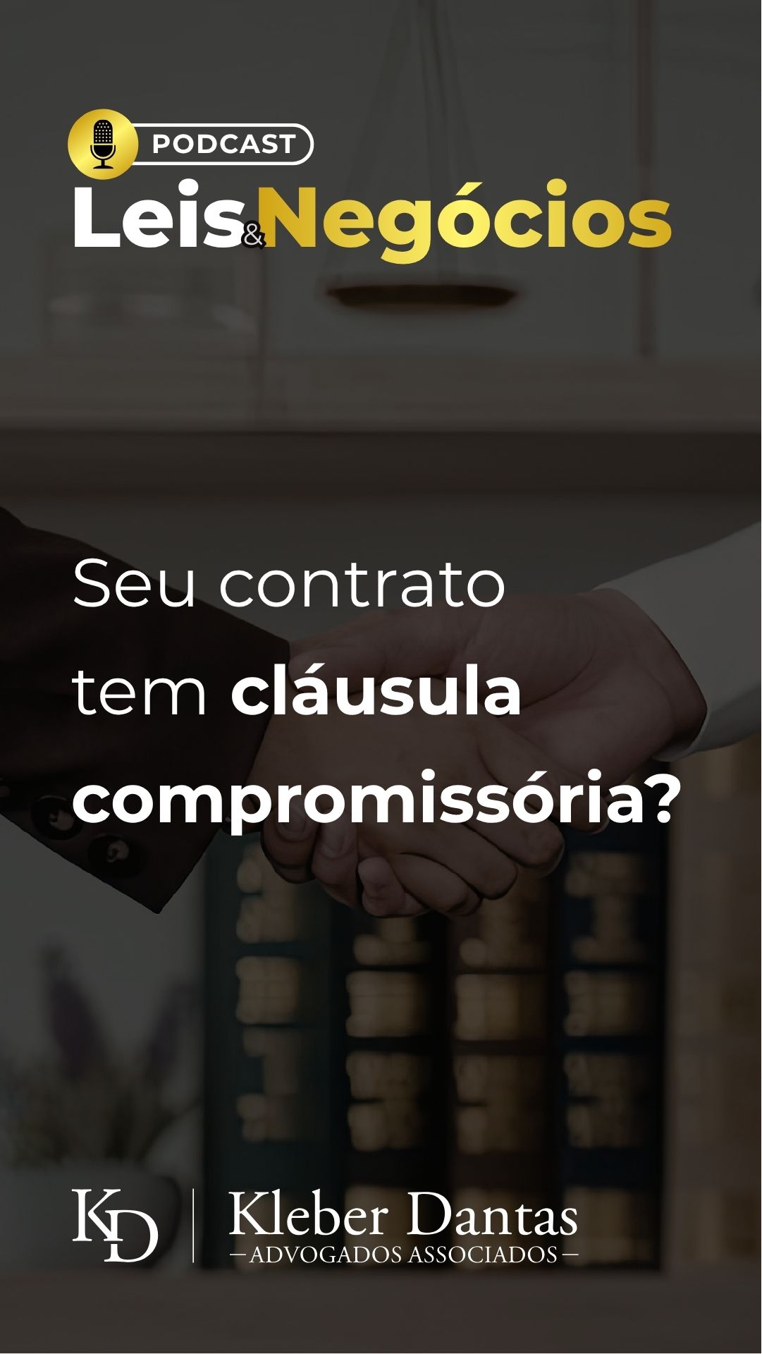Se o seu contrato não tem cláusula compromissória, a outra parte recebe só um convite para a audiência. Se ela não aparecer, o procedimento é encerrado.

Com a cláusula, ela recebe